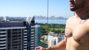 DrillMyHole: Diego Sans Scores Hairy Latin Ass Facial on Beach