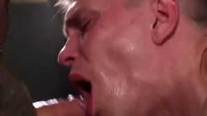 Real Boyfriends poke raw - Muscle Action