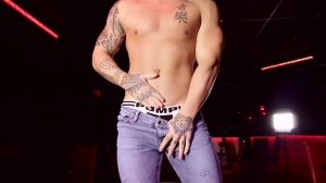 RealityDudes: Get Up Close and Personal with His Massive Cock