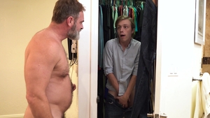 FamilyDick: Closet Watching Turns Wild