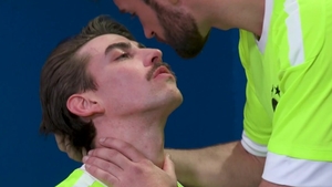 HotHouse: Jack's Sore Ankle Brings Two Jocks Together