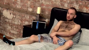 BlakeMason.com: Brown-haired British Toyboy