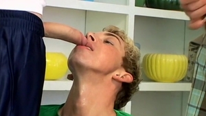 Boys-Pissing.com: Jeremiah & Mike Welcome Young Twink