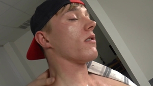 EastBoys: The Art of Pissing, Larry-Style