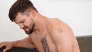 SeanCody: Spoon Pounding Bottoming Delight