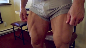 maskurbate: A Glimpse at Raw Brad