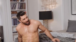 SeanCody: Pounding The Pupils