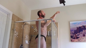 DadCreep - Donovin Rece ramming hard in shower