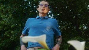 Disruptive Films: Cut Muscular Kelly Takes on Spence