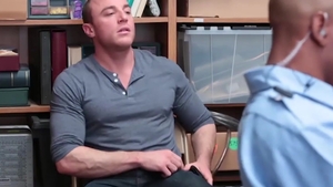 Young Perps: Behaving Suspiciously: The Lingering Shoplifter