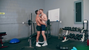 Sean Cody: Sweating in the Gym: Xander's BBC